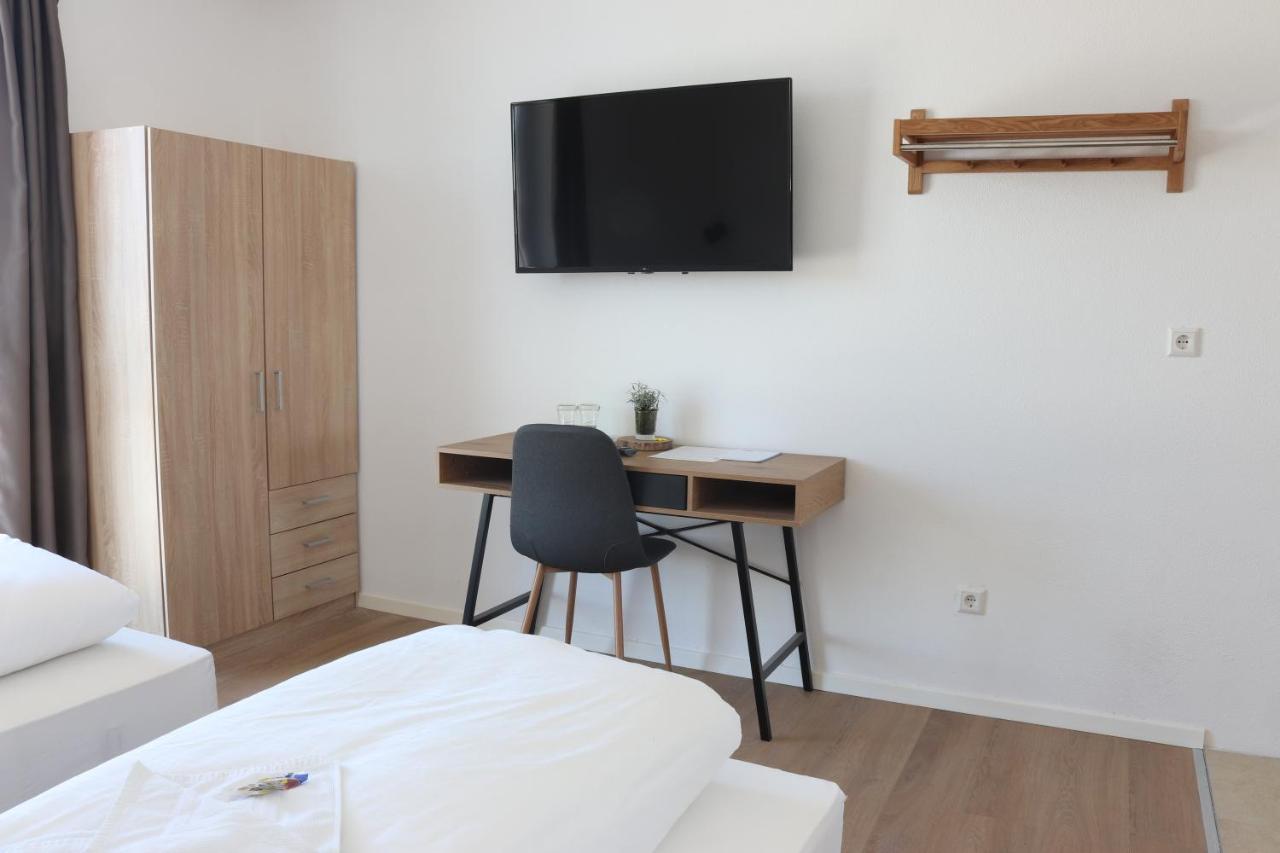 Motel Bergtheim - Self Check-In Exterior photo